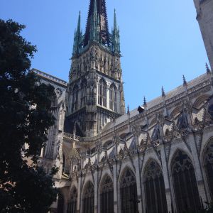 Rouen,  une heure de Paris, un bon parti pour les universitaires