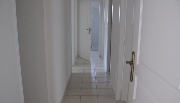 Logement tudiant Duplex à Adissan (34230)
