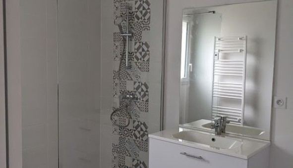 Logement �tudiant Duplex &agrave; Ampoign� (53200)