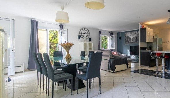 Logement �tudiant Duplex &agrave; Ansouis (84240)