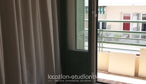 Logement étudiant T3 &agrave; Antibes (06160)