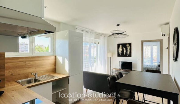 Logement étudiant T3 &agrave; Antibes (06160)