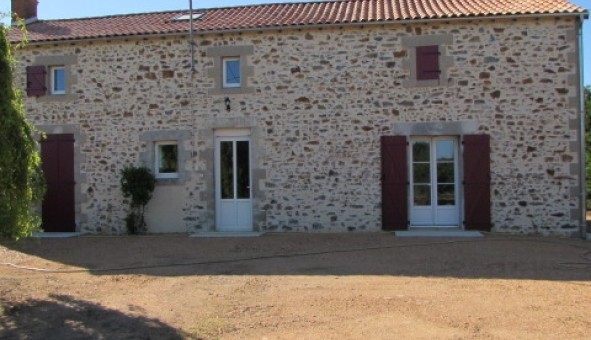 Logement tudiant Duplex à Argenton les Valles (79150)