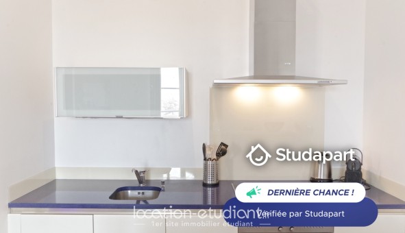 Logement étudiant T3 &agrave; Bordeaux (33300)
