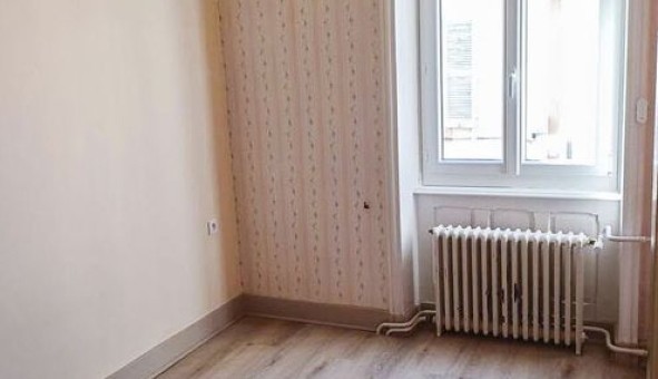 Logement �tudiant Duplex &agrave; Bourg de Thizy (69240)