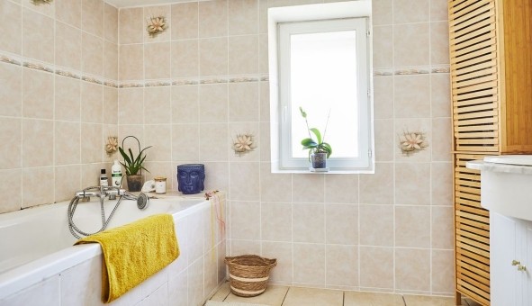 Logement �tudiant Duplex &agrave; Brandonnet (12350)