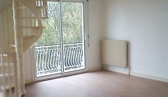 Logement tudiant Duplex à Chambles (42170)