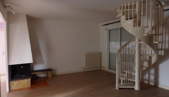 Logement tudiant Duplex à Chambles (42170)