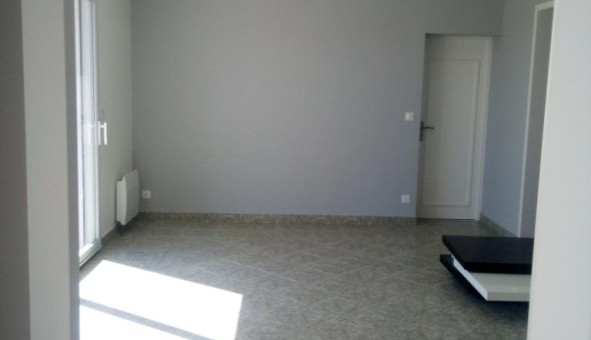 Logement �tudiant Duplex &agrave; Champs Romain (24470)