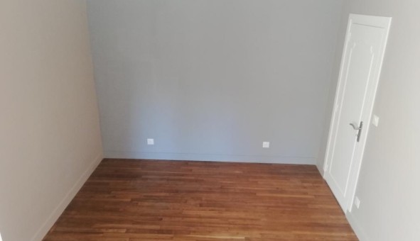 Logement �tudiant Duplex &agrave; Champs Romain (24470)