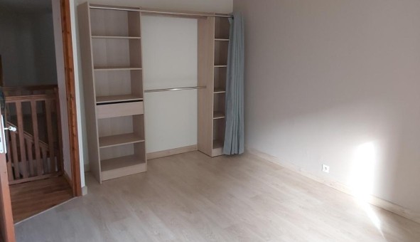 Logement �tudiant Duplex &agrave; Ch�teau Th�baud (44690)