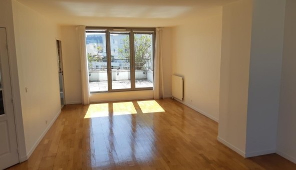 Logement tudiant Duplex à Courbevoie (92400)