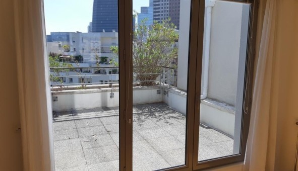 Logement tudiant Duplex à Courbevoie (92400)