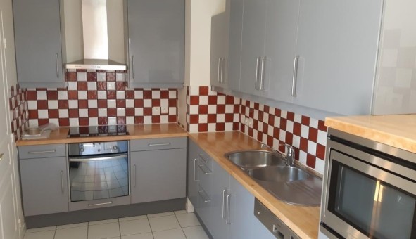 Logement tudiant Duplex à Courbevoie (92400)