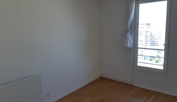 Logement tudiant Duplex à Courbevoie (92400)