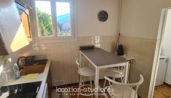 Logement étudiant T3 &agrave; Digne les Bains (04000)