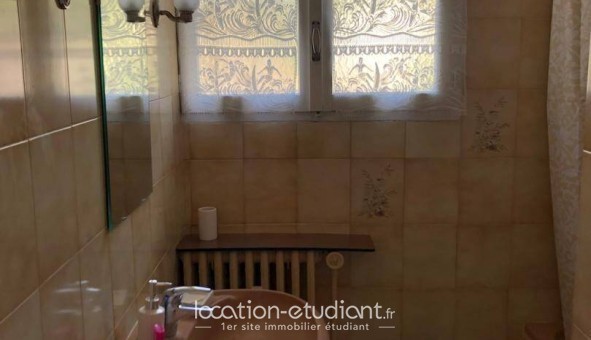 Logement étudiant T3 &agrave; Digne les Bains (04000)