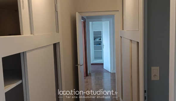Logement étudiant T3 &agrave; Écully (69130)