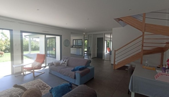 Logement �tudiant Duplex &agrave; �cully (69130)