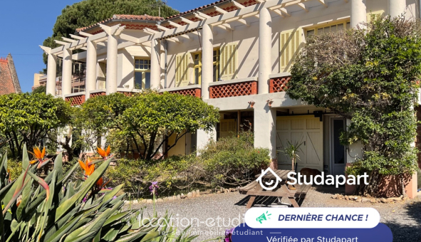 Logement étudiant T3 &agrave; Hyères (83400)