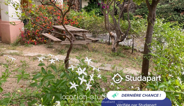 Logement étudiant T3 &agrave; Hyères (83400)