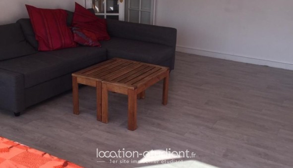 Logement étudiant T3 &agrave; Jouy en Josas (78350)