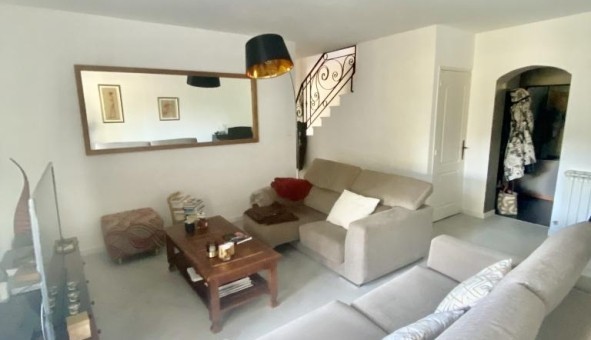 Logement tudiant Duplex à La Cadire d'Azur (83740)