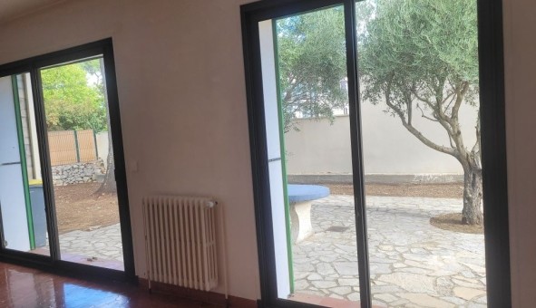Logement �tudiant Duplex &agrave; Olli�res (83470)