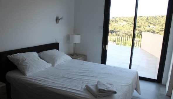 Logement �tudiant Duplex &agrave; Plan de la Tour (83120)