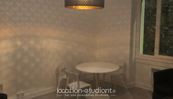 Logement étudiant T5 &agrave; Reims (51100)