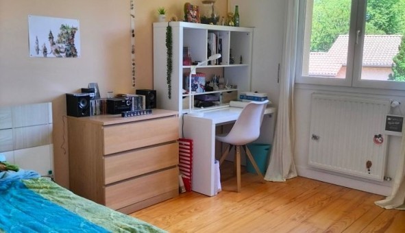 Logement �tudiant Duplex &agrave; Saint Genis Laval (69230)