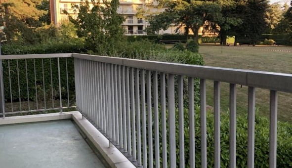 Logement tudiant Location Duplex Vide Versailles (78000)