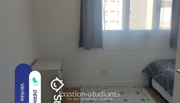 Logement étudiant T3 &agrave; Vincennes (94300)