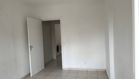 Logement �tudiant Studio &agrave; Abb�court (02300)