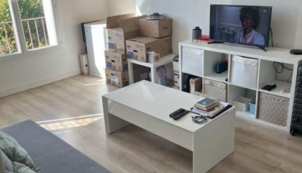 Logement tudiant Location Studio Vide Abbville la Rivire (91150)
