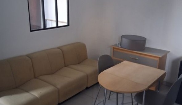 Logement �tudiant Studio &agrave; Abb�ville la Rivi�re (91150)