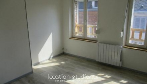 Logement tudiant Studio à Abbeville (80132)