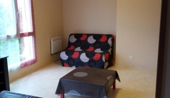 Logement tudiant Studio à Abbeville (80132)