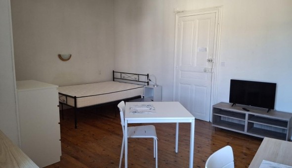 Logement tudiant Studio à Abrest (03200)