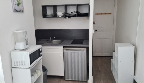 Logement tudiant Studio à Abrest (03200)