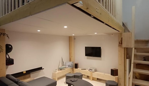 Logement tudiant Location Studio Vide Abrest (03200)