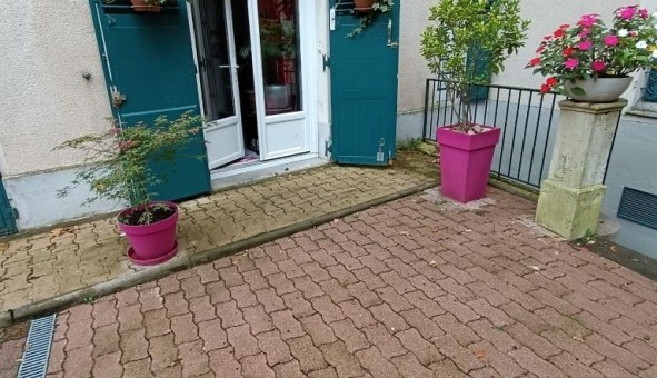 Logement tudiant Studio à Abrest (03200)