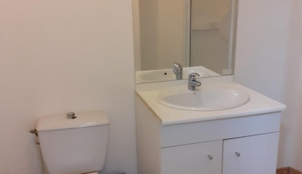 Logement tudiant Studio à Abrest (03200)