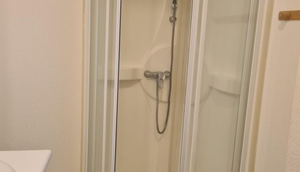 Logement tudiant Studio à Abrest (03200)