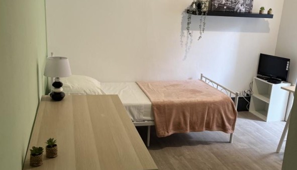 Logement tudiant Location Studio Vide Abrest (03200)