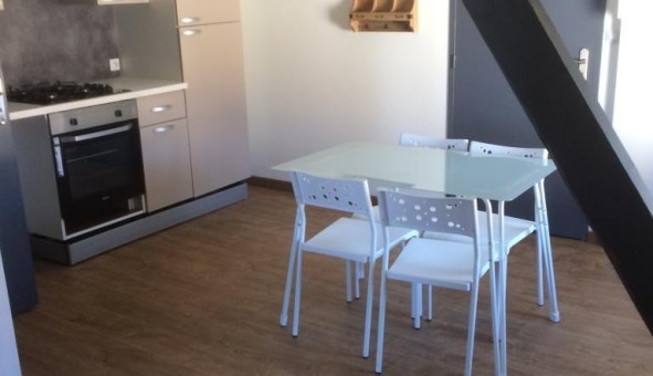 Logement tudiant Studio à Abrest (03200)