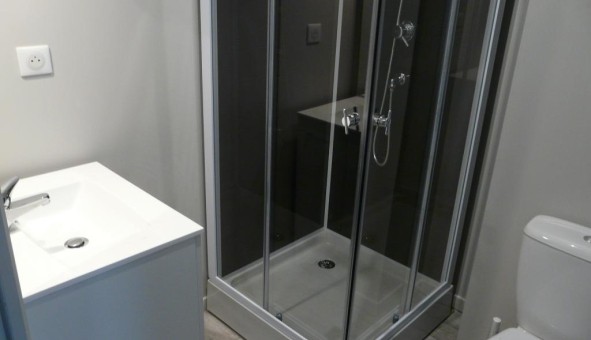 Logement tudiant Studio à Abrest (03200)