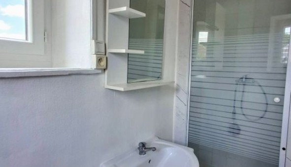 Logement �tudiant Studio &agrave; Abrest (03200)