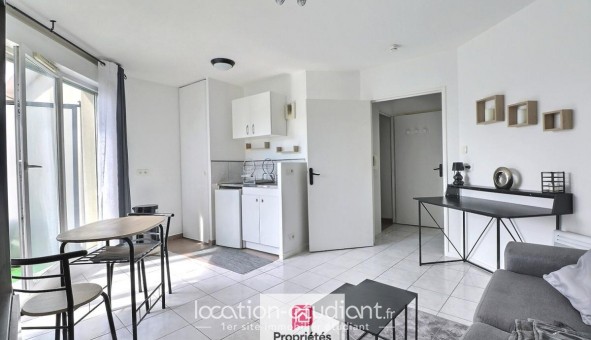 Logement �tudiant Location Studio Meubl&eacute; Ach�res (78260)