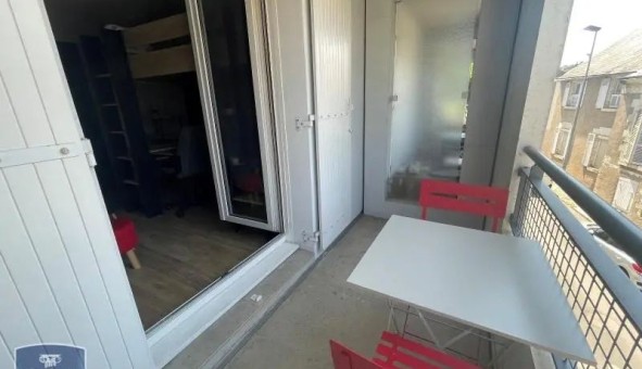Logement tudiant Location Studio Vide Ad (65100)